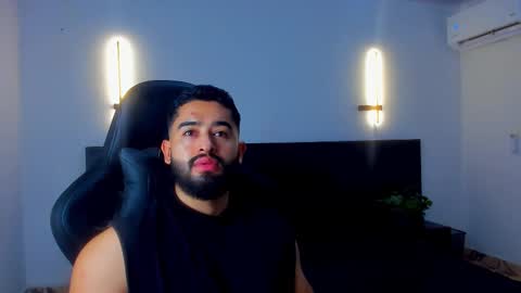 Mathew Flintt  online show from 03.27.26