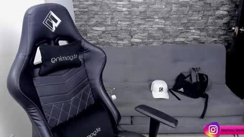 Mathew Independent model online show from 02.03.26