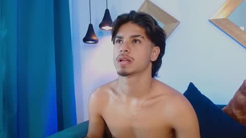 Mathew online show from 11.04.25