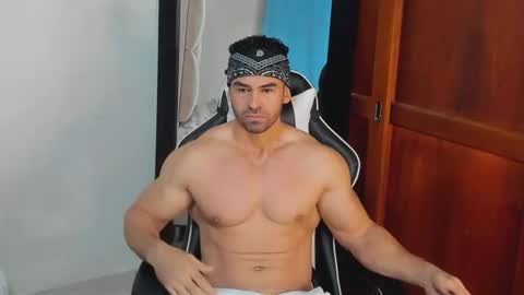 Snapshot of mathews_smith chatting on 02.21.26 mathews_smith online show from 02.21.26