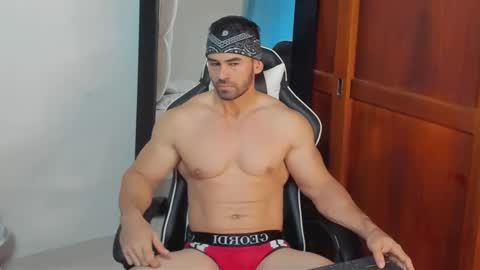 Snapshot of mathews_smith chatting on 02.28.26 mathews_smith online show from 02.28.26