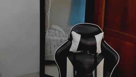 mathews_smith online show from 04.13.26