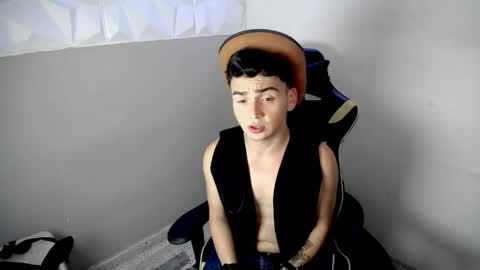 MATHIAS online show from 04.12.26