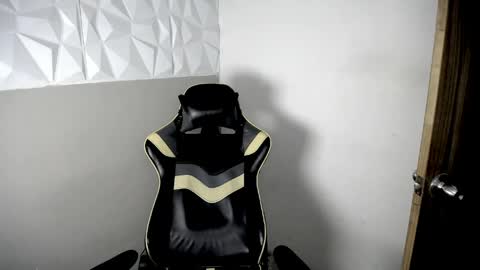 MATHIAS online show from 04.15.26