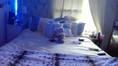 mathislauraashley2023 online show from 06.01.26