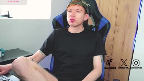 Snapshot of mathwx_ chatting on 11.14.25 Alejandro Alex online show from 11.14.25