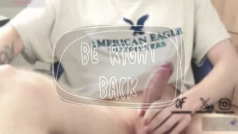 Snapshot of mathwx_ chatting on 11.26.25 Alejandro Alex online show from 11.26.25