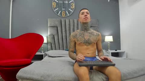Matias Son online show from 01.04.25