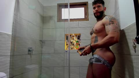 Snapshot of matius_foxtter chatting on 10.10.25 matius foxter online show from 10.10.25