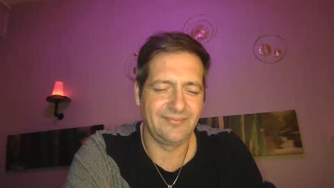 Snapshot of matrike1 chatting on 01.13.25 matrike1 online show from 01.13.25
