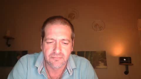 Snapshot of matrike1 chatting on 02.28.25 matrike1 online show from 02.28.25
