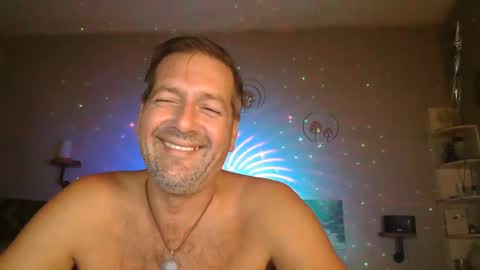 Snapshot of matrike1 chatting on 10.08.25 matrike1 online show from 10.08.25