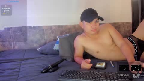 Matt Coom Independent model online show from 12.17.24