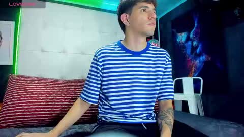 Snapshot of matteo12_ chatting on 09.17.25 ---Matteo--- online show from 09.17.25