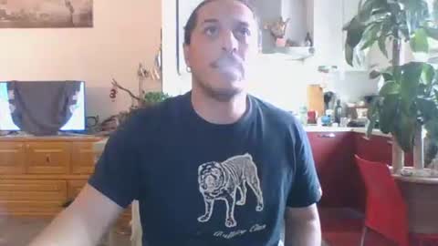 matteushh87 online show from 12.18.25