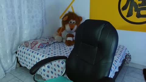 Snapshot of matthewboy_ chatting on 12.24.24 MatthewBoy online show from 12.24.24