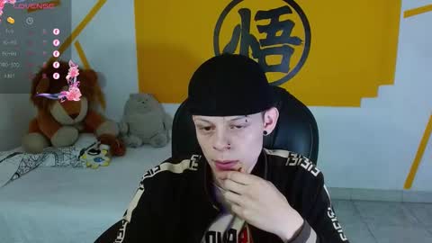 Snapshot of matthewboy_ chatting on 01.20.25 MatthewBoy online show from 01.20.25