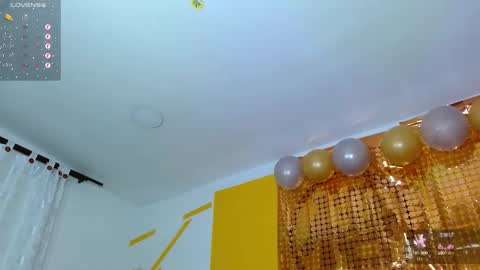 Snapshot of matthewboy_ chatting on 01.26.25 MatthewBoy online show from 01.26.25