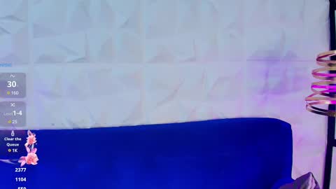 Snapshot of matti_sofia chatting on 03.07.25 TATIANA AND ROUS online show from 03.07.25