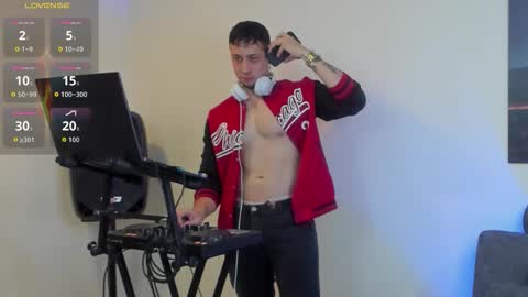 mattsaill_ online show from 09.14.25