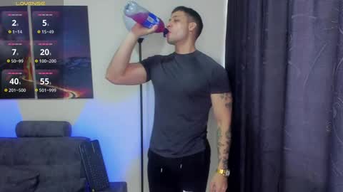 mattsaill_ online show from 10.07.25