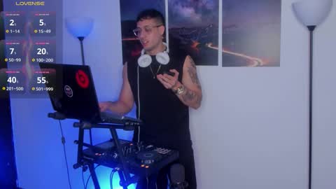 mattsaill_ online show from 11.07.25