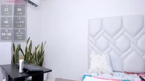 ISABEL online show from 10.23.25