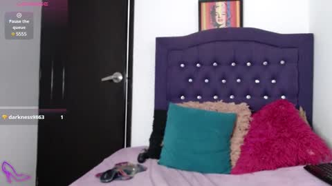   online show from 02.05.25