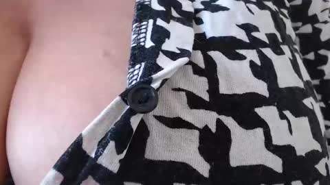 Desire online show from 03.10.25