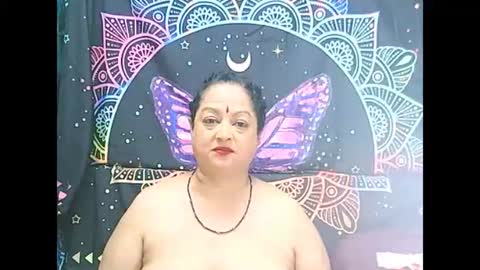 Snapshot of matureindian654u chatting on 08.03.26 matureindian654u online show from 08.03.26