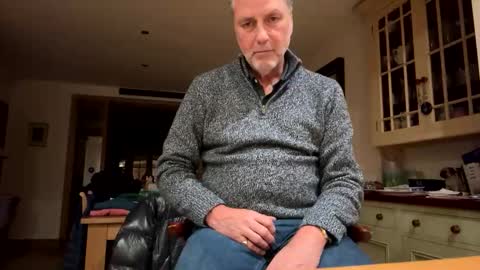 maturenakedmale online show from 01.10.26