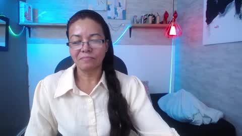 Snapshot of maturepure_ chatting on 09.14.25 maturepure_ online show from 09.14.25