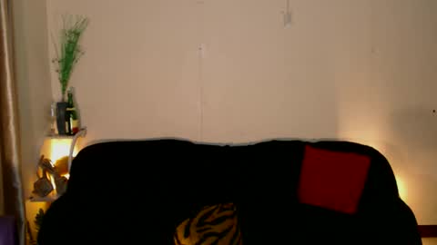 Snapshot of maturity_mommy_intown chatting on 11.09.25 maturity_mommy_intown online show from 11.09.25