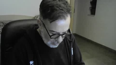 Snapshot of matxexo chatting on 12.02.25 matxexo online show from 12.02.25