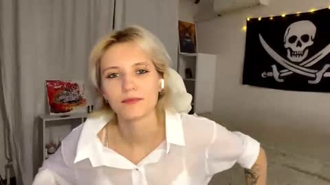 Mia online show from 09.09.25