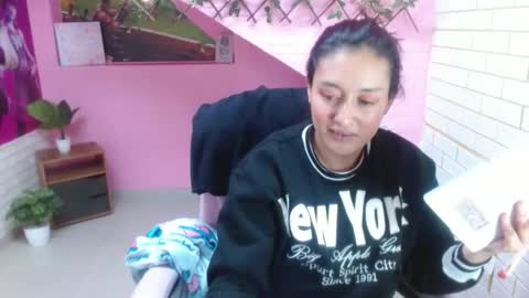 maurakloss303av online show from 01.12.26