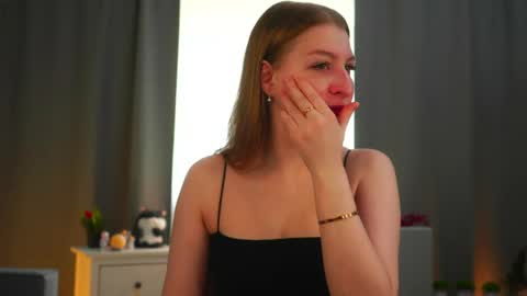 maureencoombs online show from 04.03.26