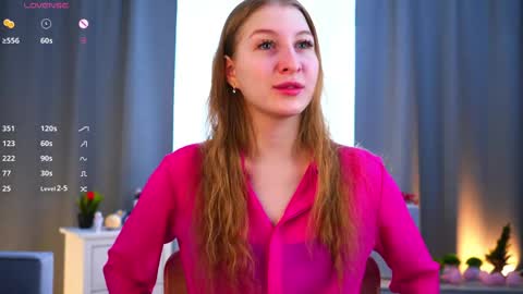 maureencoombs online show from 04.12.26