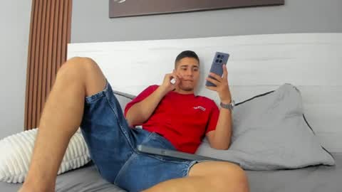 mauro_boy online show from 06.13.26