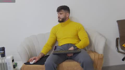 mauro_real_man online show from 11.12.25