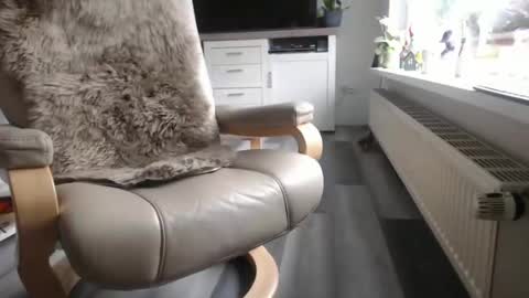 mav1962 online show from 02.23.25