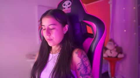 Snapshot of mavi_boo chatting on 02.02.26 Mavi online show from 02.02.26