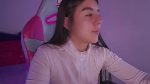 Snapshot of mavy_ chatting on 02.18.26 MAVY online show from 02.18.26