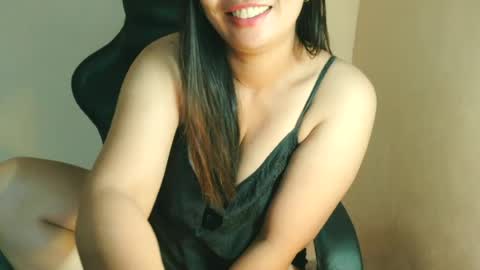 Snapshot of mawi24 chatting on 06.24.26 Mau online show from 06.24.26