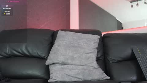 Snapshot of max_cortes1_ chatting on 01.10.25 60 OFF ON MY OF ONLY FOR TODAY online show from 01.10.25
