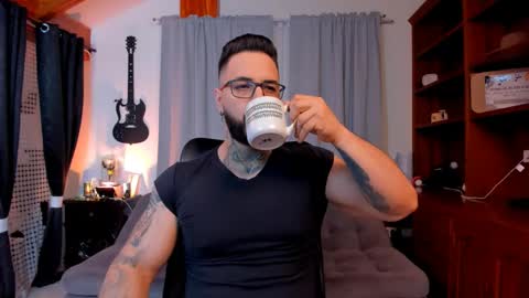 max D. online show from 03.08.25