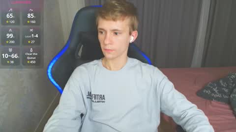 Snapshot of max_gen chatting on 01.28.25 Max Gen with tats 24years  And Ethan without tats 20 years online show from 01.28.25