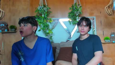 Snapshot of max_gold01 chatting on 04.08.26 Max online show from 04.08.26