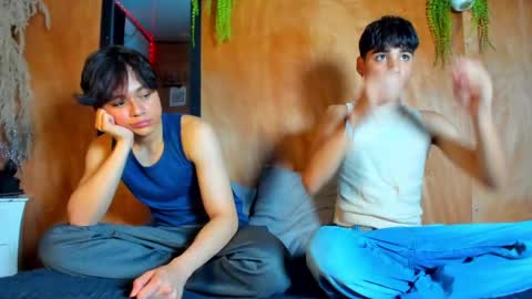 Snapshot of max_gold01 chatting on 04.09.26 Max online show from 04.09.26