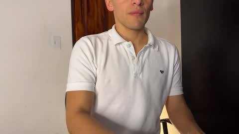 Max Lancaster online show from 12.08.24